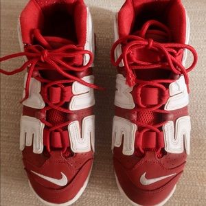 Supreme x Air More Uptempo ‘Red’